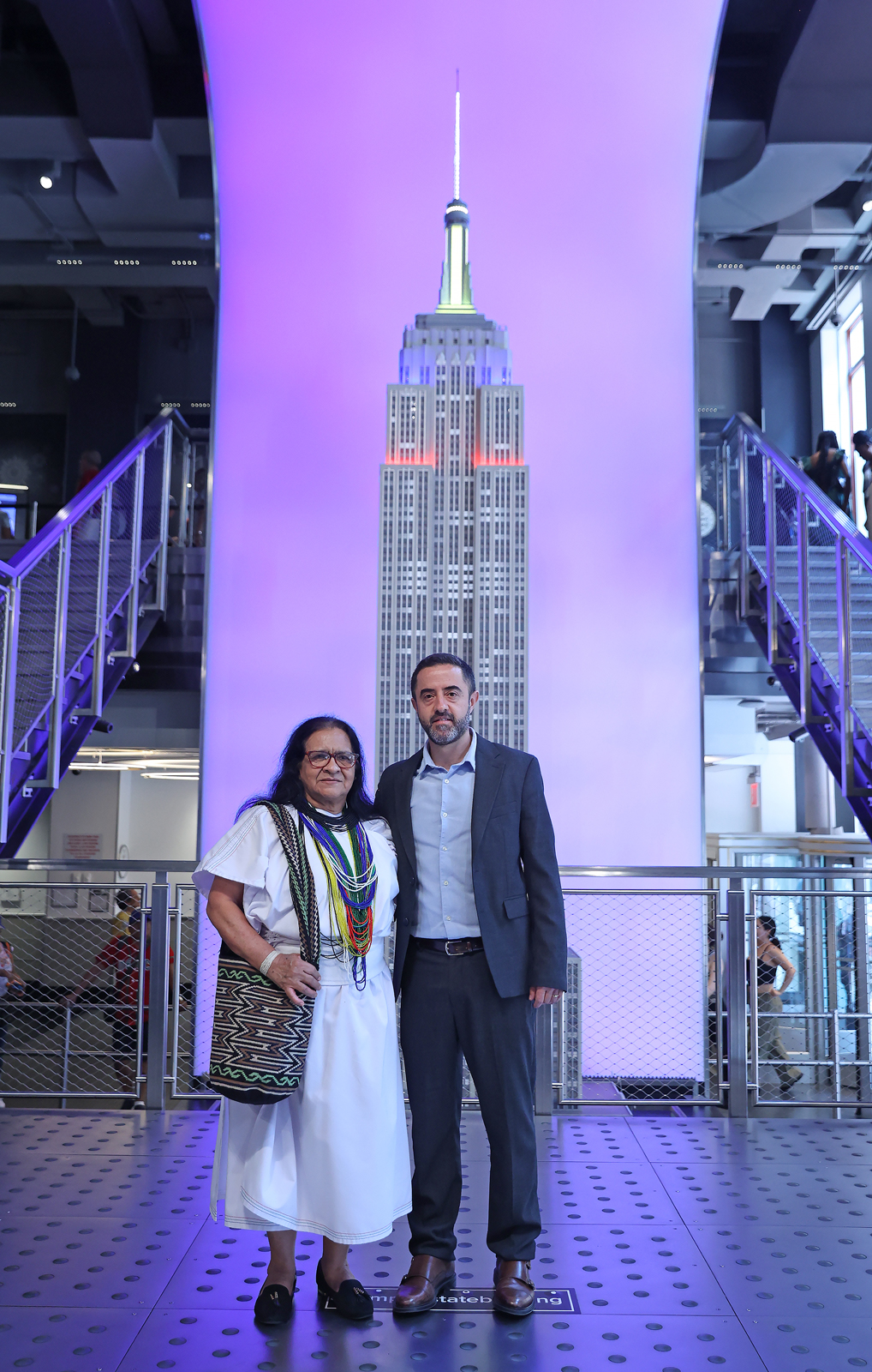 Por primera vez una mujer colombiana encendió el Empire State con el tricolor nacional