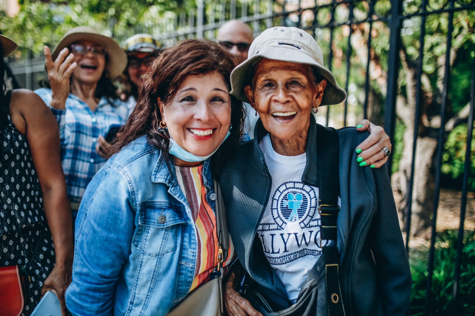 Una tarde llena de mucho talento, colorido patrio y fraternidad se vivió previo a la llegada del Presidente Gustavo Petro al Queens Borough Hall