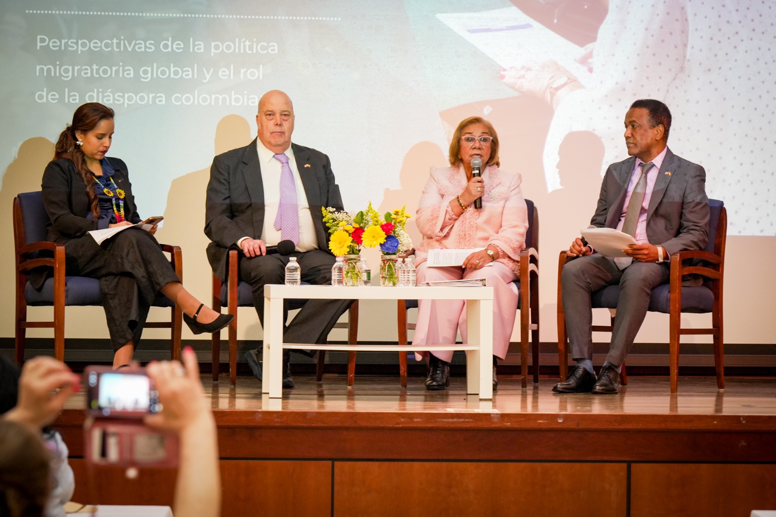 En imágenes Colombia dialoga en Nueva York