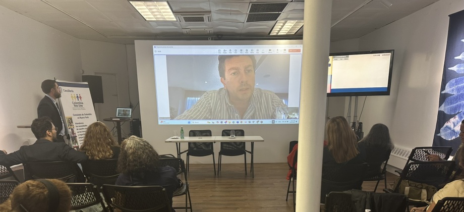 Con presencia del Embajador García-Peña, el Consulado en Nueva York cerró las actividades en conmemoración de las víctimas del conflicto con una proyección muy especial