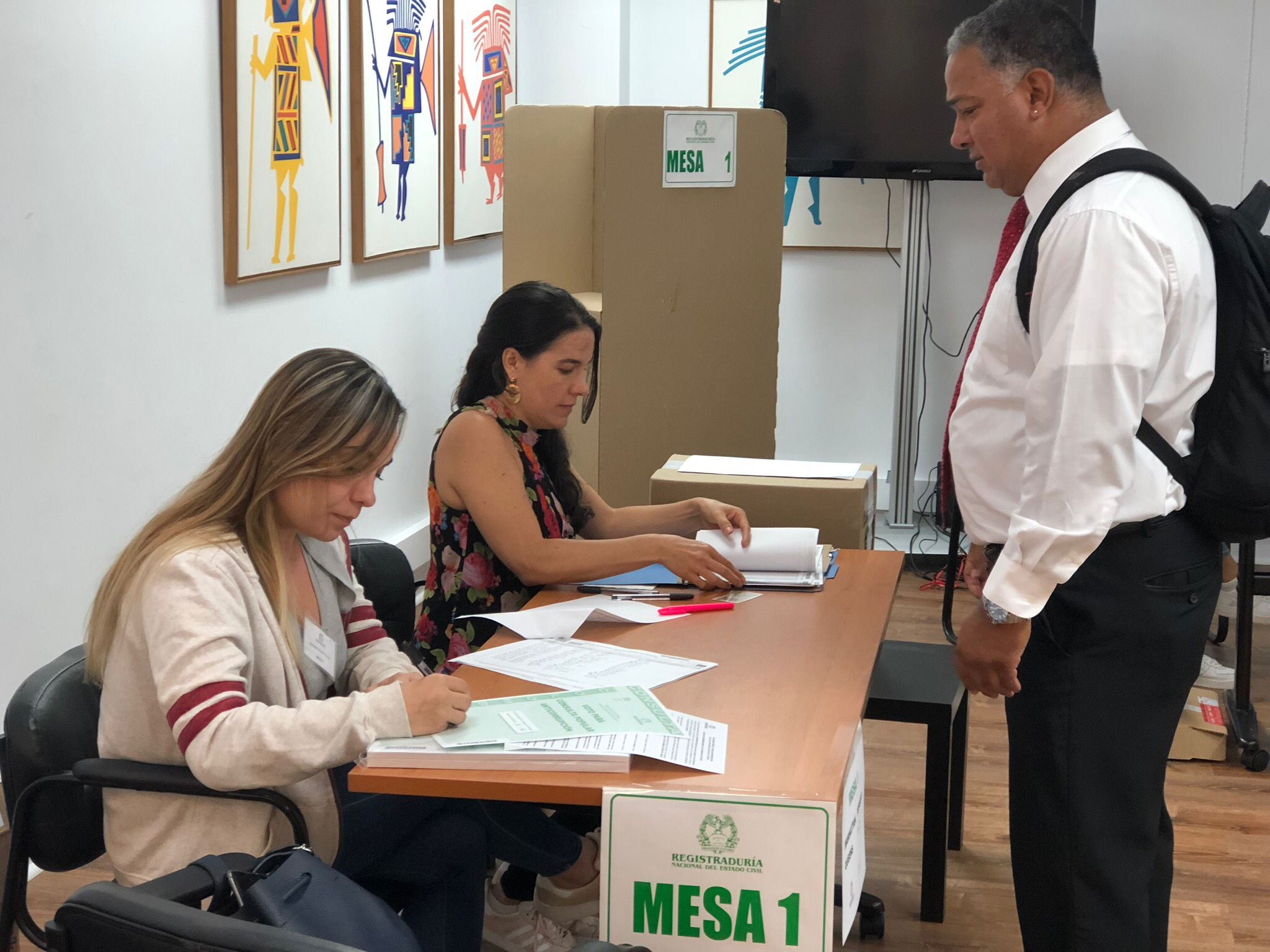 Urnas en Nueva York y Connecticut para que colombianos voten en las elecciones