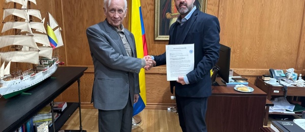 Neurocientífico colombiano Rodolfo Llinás anunció, en reunión con el Cónsul de Nueva York, Andrés Mejía, la donación de su telescopio a la Universidad Nacional